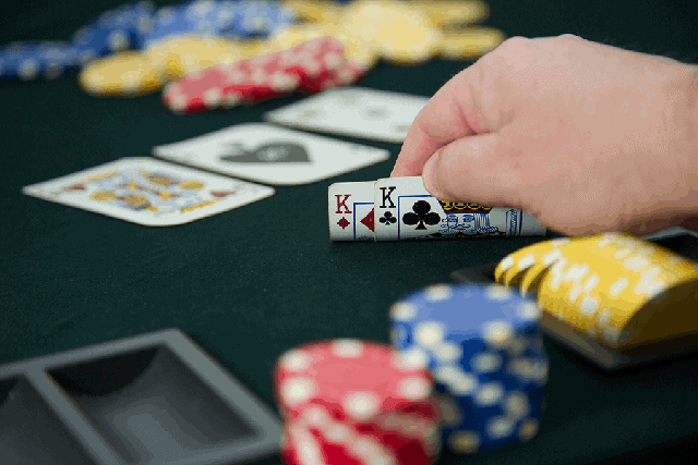 Những cách thức chơi game Poker tuyệt đỉnh mà bạn cần phải biết Nhung cach thuc choi game Poker tuyet dinh ma ban can phai biet