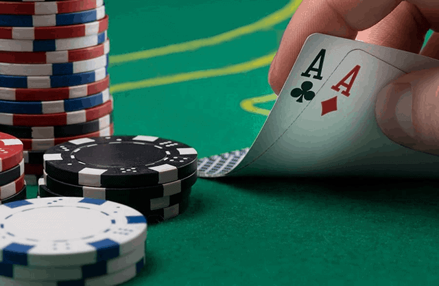 Poker là gì và những sai lầm cần nên tránh Poker la gi va nhung sai lam can nen tranh