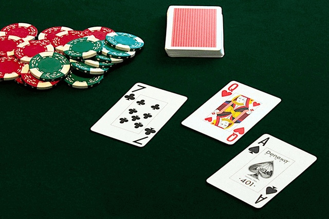 Hướng dẫn cách chơi tựa game Blackjack để có hiệu quả cao Huong dan cach choi tua game Blackjack de co hieu qua cao