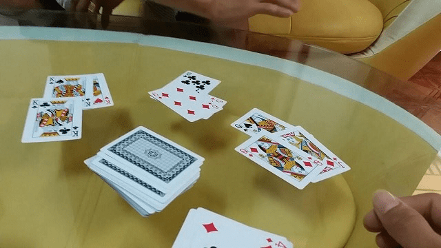 Lý do mà dòng game tiến lên lại là dòng game thống trị thị trường nước ta ở thời điểm hiện tại Ly do ma dong game tien len lai la dong game thong tri thi truong nuoc ta o thoi diem hien tai