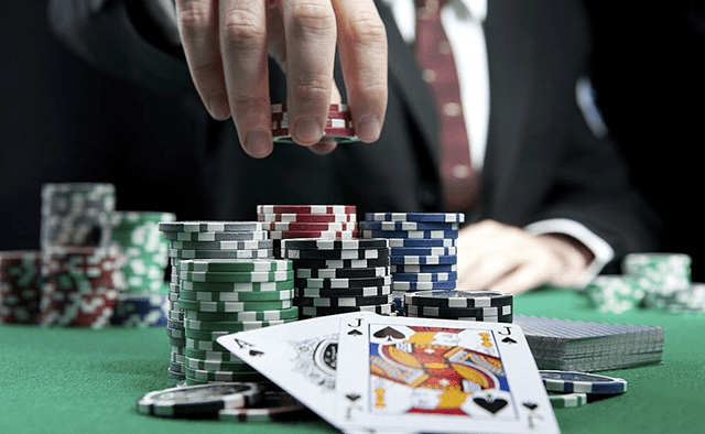 Giải thích và phổ biến luật chơi BlackJack cho người nhập môn Giai thich va pho bien luat choi BlackJack cho nguoi nhap mon