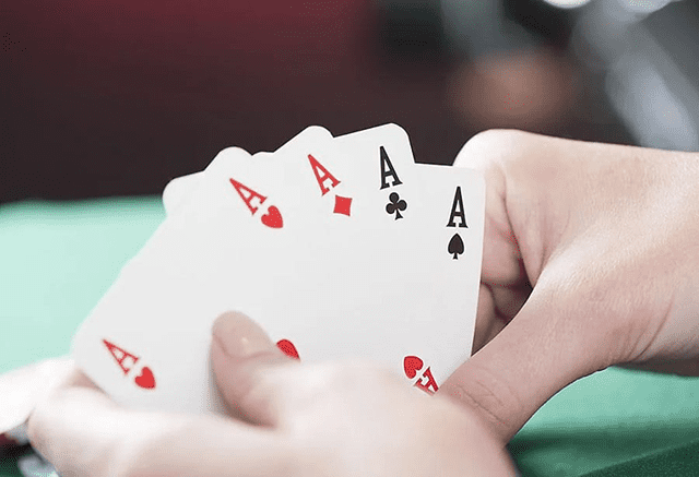 Tìm hiểu bài Tiến lên miền Bắc và các chơi dễ nhớ cho người mới Tim hieu bai Tien len mien Bac va cac choi de nho cho nguoi moi
