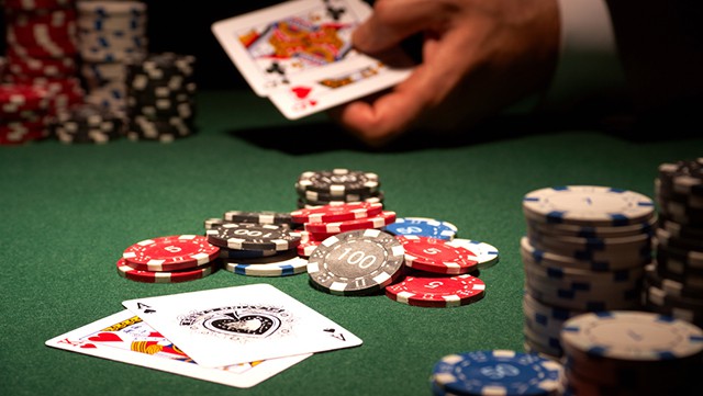 Khám phá về tựa game Blackjack xem có gì thú vị để hấp dẫn được người chơi tham gia Kham pha ve tua game Blackjack xem co gi thu vi de hap dan duoc nguoi choi tham gia
