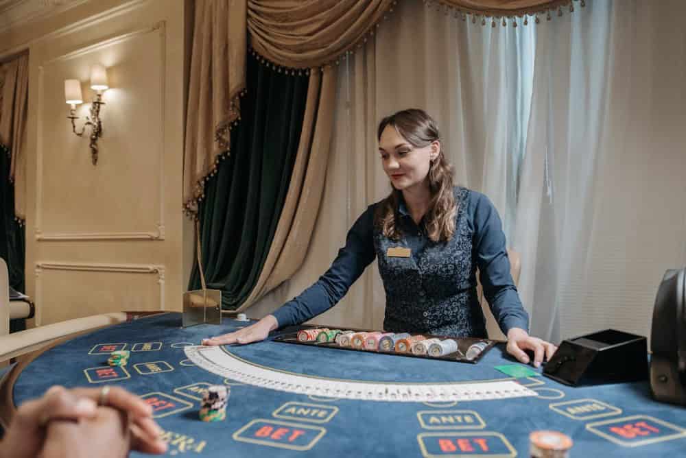 Quy tắc rút bài thứ ba của cửa Banker